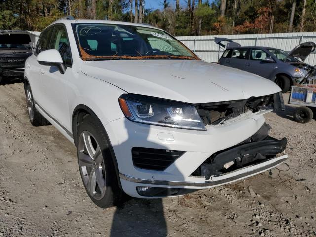 WVGGF7BP7HD006426 - 2017 VOLKSWAGEN TOUAREG EX WHITE photo 1