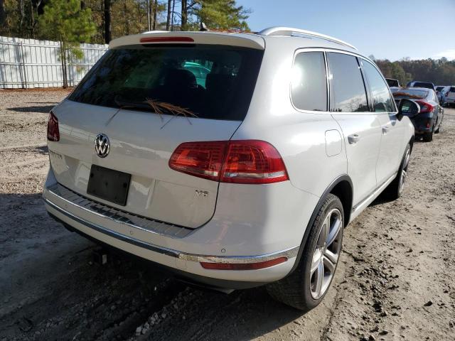 WVGGF7BP7HD006426 - 2017 VOLKSWAGEN TOUAREG EX WHITE photo 4