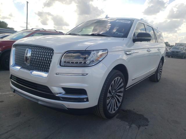 5LMJJ3LT8JEL15408 - 2018 LINCOLN NAVIGATOR WHITE photo 2