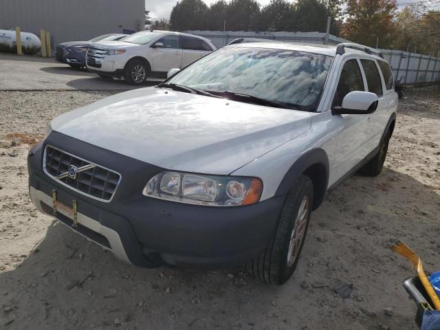 YV4SZ592671260503 - 2007 VOLVO XC70 WHITE photo 2