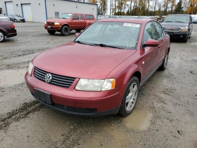 WVWPD23B6YP303234 - 2000 VOLKSWAGEN PASSAT GLX Tünd qırmızı foto 2