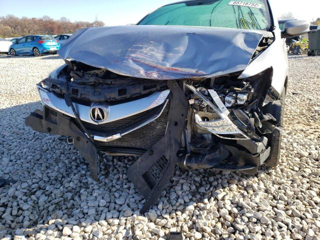 19UDE2F38HA012971 - 2017 ACURA ILX BASE W SILVER photo 9