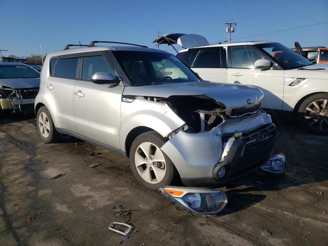 KNDJN2A28F7786034 - 2015 KIA SOUL SILVER photo 1