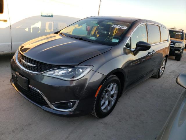 2C4RC1FG2JR270749 - 2018 CHRYSLER PACIFICA T GRAY photo 2