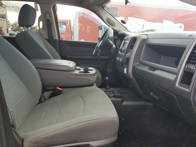 3C63R3CL3JG407521 - 2018 RAM 3500 ST WHITE photo 5