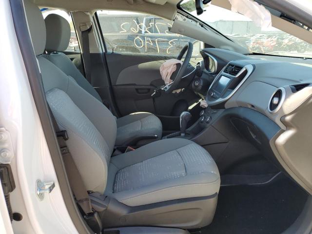 1G1JB5SHXH4153898 - 2017 CHEVROLET SONIC LS WHITE photo 5