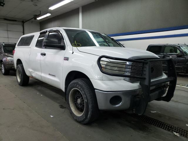 5TFUY5F17AX132690 - 2010 TOYOTA TUNDRA DOU WHITE photo 1