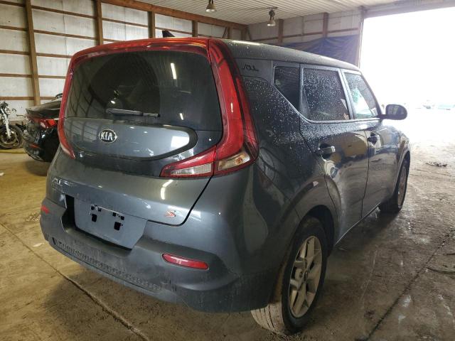 KNDJ23AUXL7717597 - 2020 KIA SOUL LX GRAY photo 4