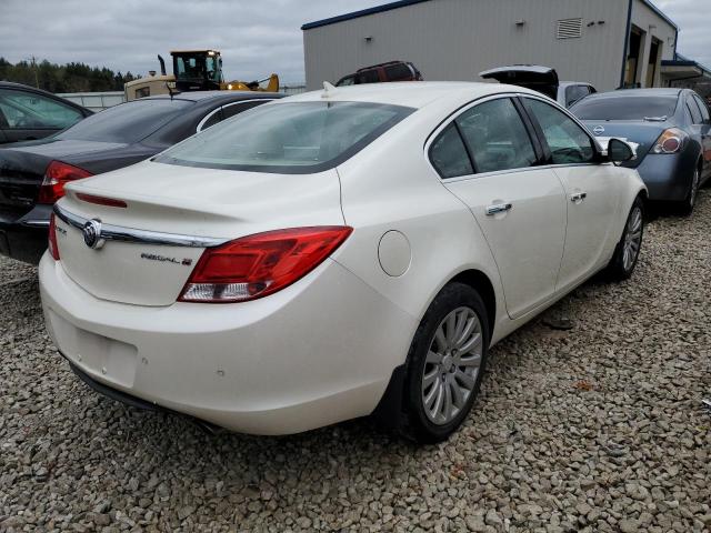 2G4GS5EV2C9135335 - 2012 BUICK REGAL PREM WHITE photo 4