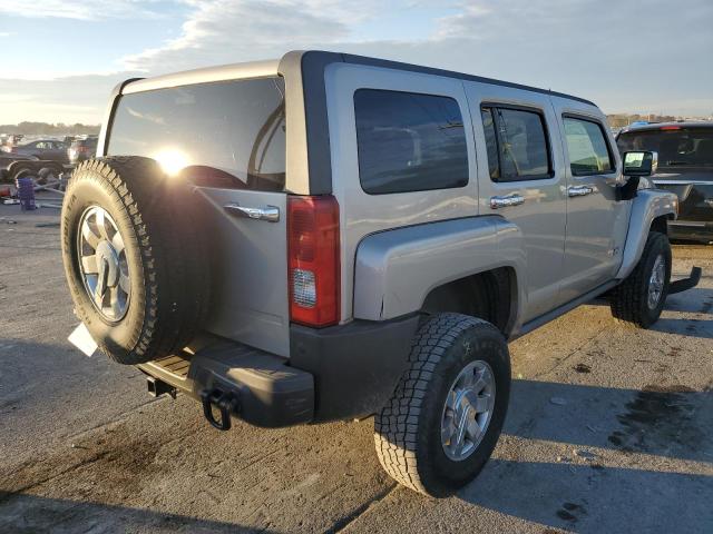 5GTEN13E198111989 - 2009 HUMMER H3 BEIGE photo 4