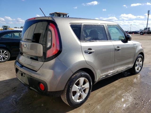 KNDJN2A23J7569936 - 2018 KIA SOUL GRAY photo 4