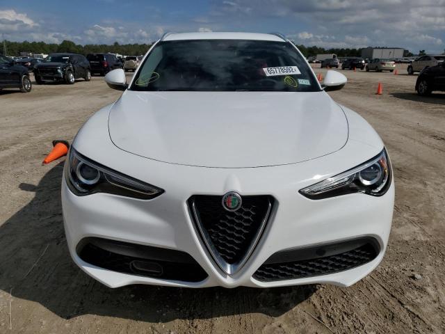 ZASPAJAN7L7C92700 - 2020 ALFA ROMEO STELVIO WHITE photo 9