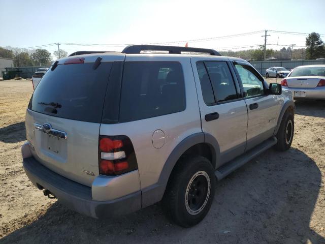 1FMEU73E76UB63655 - 2006 FORD EXPLORER X SILVER photo 4