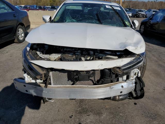 19UDE2F39KA004482 - 2019 ACURA ILX WHITE photo 9