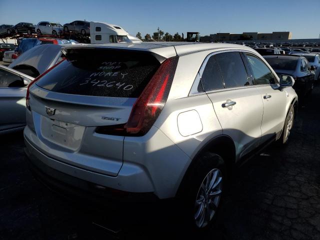 1GYAZAR47MF006140 - 2021 CADILLAC XT4 LUXURY SILVER photo 4