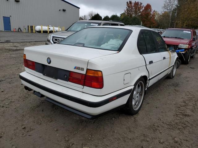 WBSHD9319PBK06473 - 1993 BMW M5 WHITE photo 4