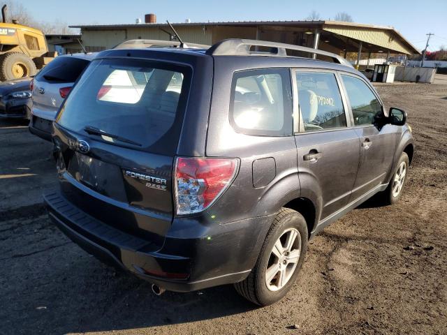 JF2SH6BC1AH772782 - 2010 SUBARU FORESTER X BLACK photo 4