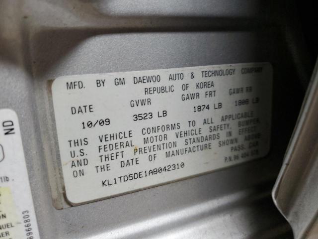 KL1TD5DE1AB042310 - 2010 CHEVROLET AVEO LS 银色 照片 10