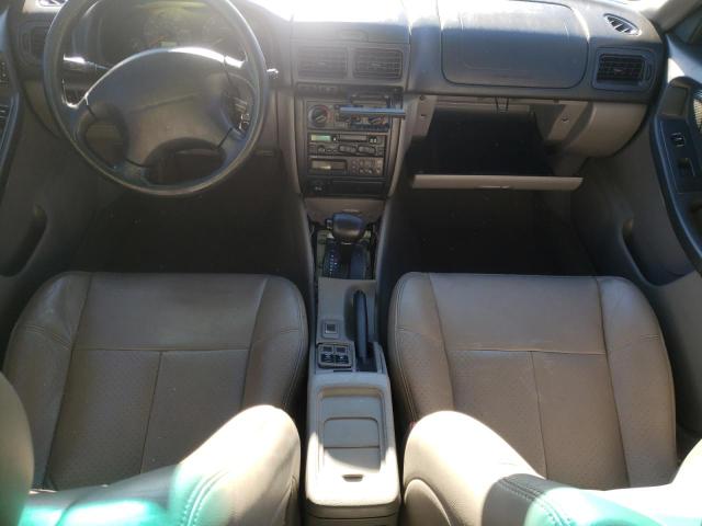JF1SF6553XH736821 - 1999 SUBARU FORESTER S შავი ფოტო 8