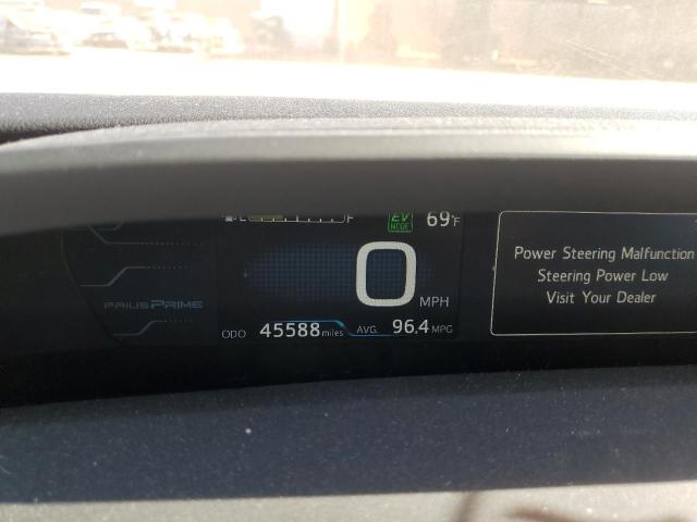 JTDKARFP5J3080460 - 2018 TOYOTA PRIUS PRIM Rot Foto 8