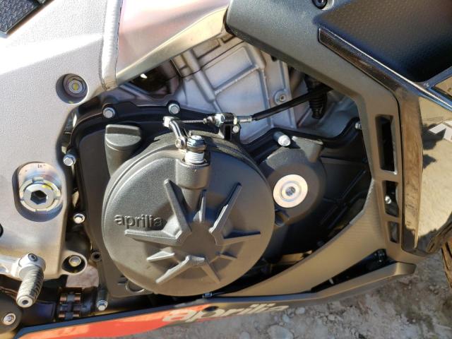 ZD4KYUB04MS000202 - 2021 APRILIA RSV4 FACTO BLACK photo 7