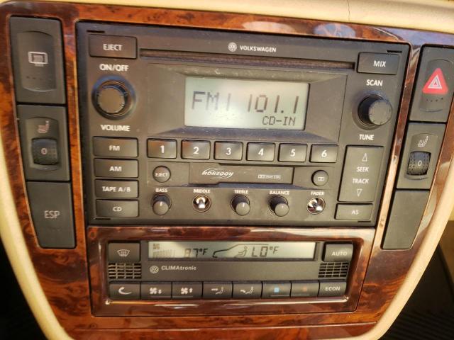 WVWRH63B43P394033 - 2003 VOLKSWAGEN PASSAT GREEN photo 9