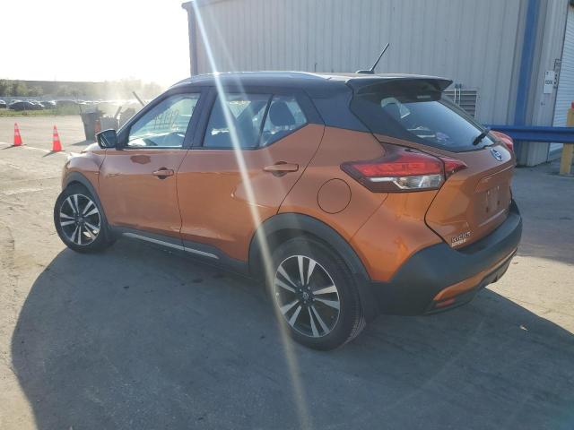 3N1CP5CU8JL534391 - 2018 NISSAN KICKS S ORANGE photo 3