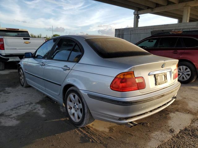 WBAAM3344YCB26283 - 2000 BMW 323 I SILVER photo 3