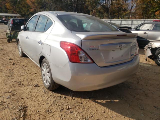 3N1CN7AP5DL850091 - 2013 NISSAN VERSA S SILVER photo 3