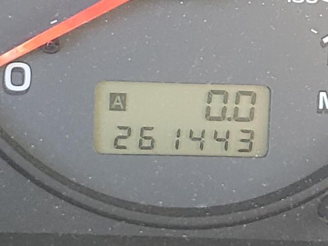 JF1SF65551H752218 - 2001 SUBARU FORESTER S WHITE photo 8