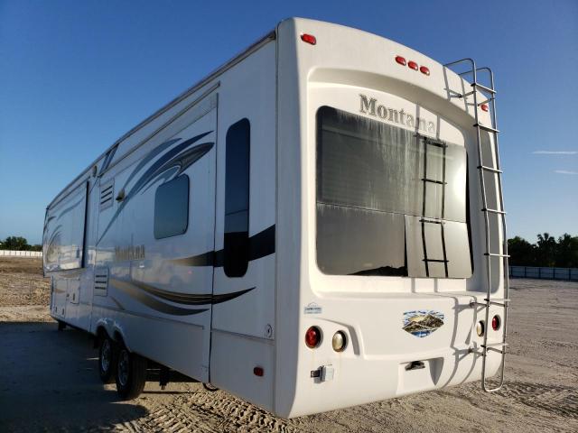 4YDF37221E4700213 - 2014 KEYSTONE MONTANA WHITE photo 3