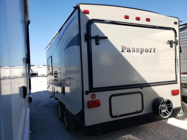 4YDT17122JK412023 - 2018 KEYSTONE PASSPORT BEIGE photo 3