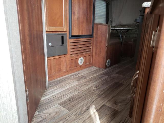 4YDT17122JK412023 - 2018 KEYSTONE PASSPORT BEIGE photo 5