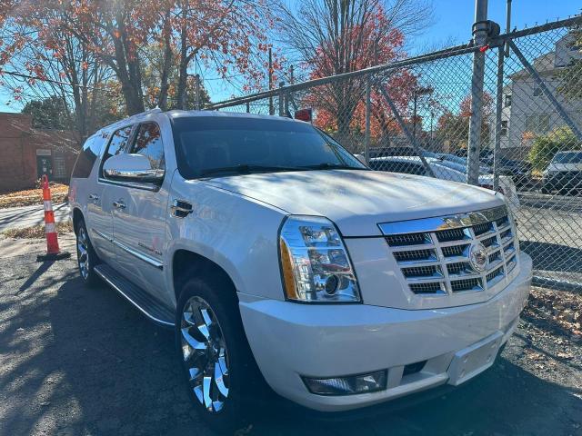 1GYS4HEF8BR101708 - 2011 CADILLAC ESCALADE E WHITE photo 1