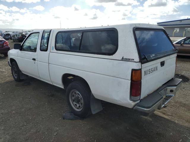 1N6SD16S0PC440415 - 1993 NISSAN TRUCK KING WHITE photo 3