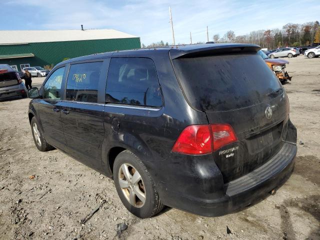 2V4RW3D18AR324952 - 2010 VOLKSWAGEN ROUTAN SE CHARCOAL photo 3