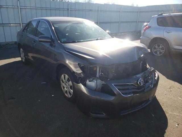 JTNBK3EK1A3046978 - 2010 TOYOTA CAMRY SE 灰色 照片 1