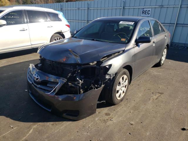 JTNBK3EK1A3046978 - 2010 TOYOTA CAMRY SE 灰色 照片 2