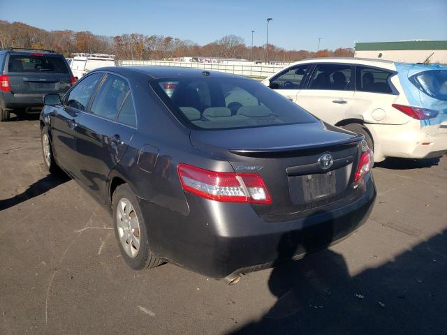 JTNBK3EK1A3046978 - 2010 TOYOTA CAMRY SE 灰色 照片 3