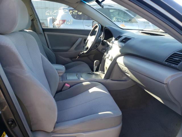 JTNBK3EK1A3046978 - 2010 TOYOTA CAMRY SE 灰色 照片 5