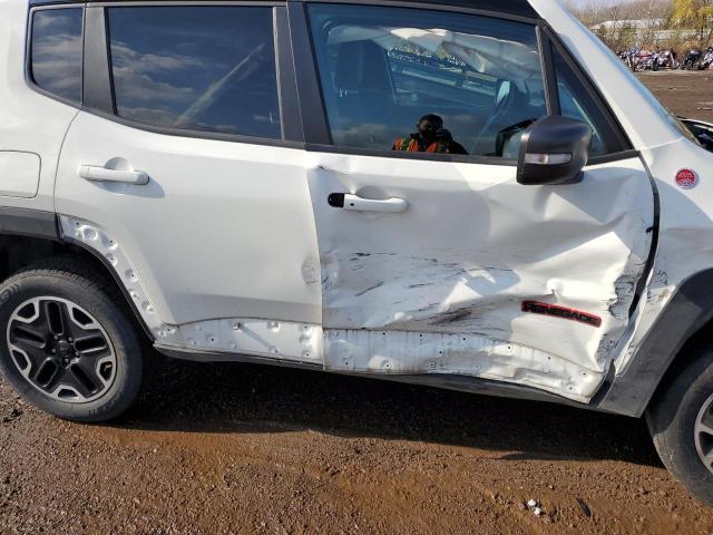 ZACCJBCB9HPG49367 - 2017 JEEP RENEGADE T WHITE photo 9