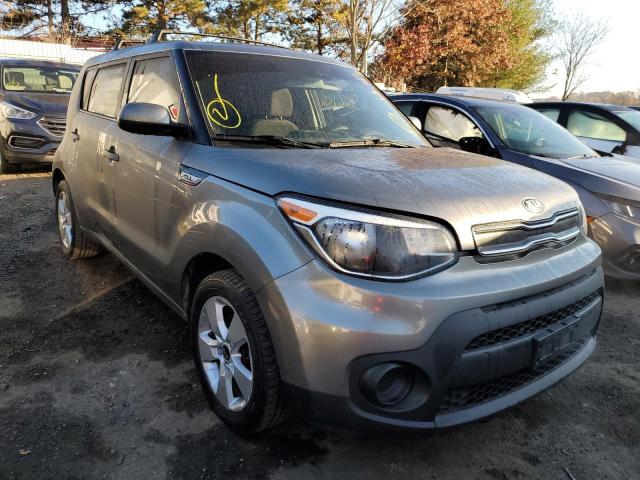 KNDJN2A29H7499692 - 2017 KIA SOUL GRAY photo 1