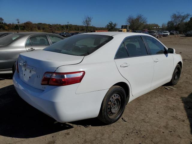 4T1BE46K47U596299 - 2007 TOYOTA CAMRY CE WHITE photo 4