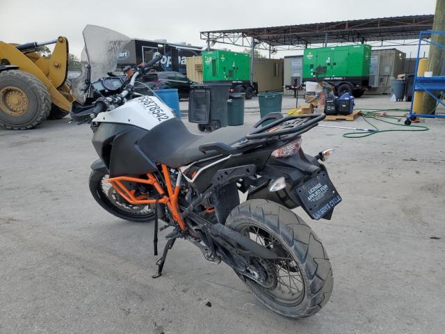 VBKV2940XEM902281 - 2014 KTM 1190 ADVEN TWO TONE photo 3