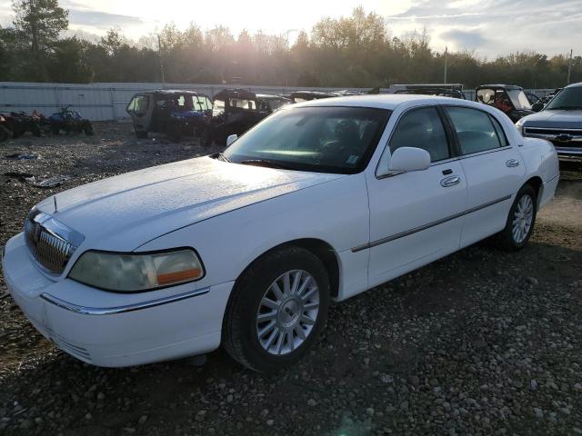 1LNHM82W33Y680565 - 2003 LINCOLN TOWN CAR S WHITE photo 9