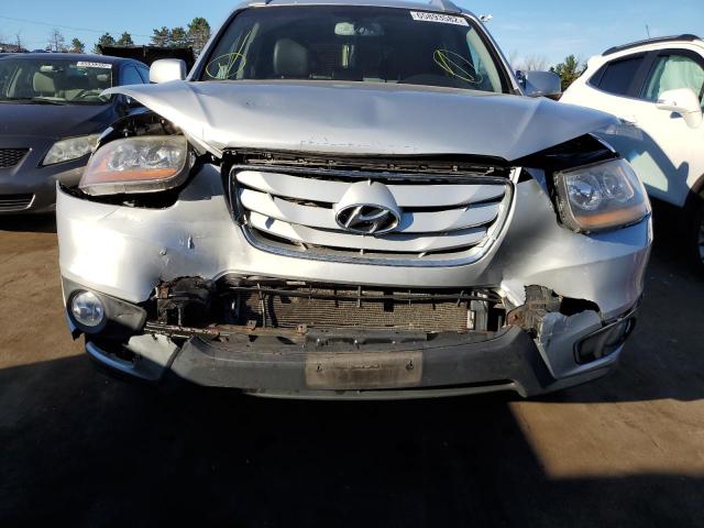 5NMSKDAGXAH360318 - 2010 HYUNDAI SANTA FE L SILVER photo 9