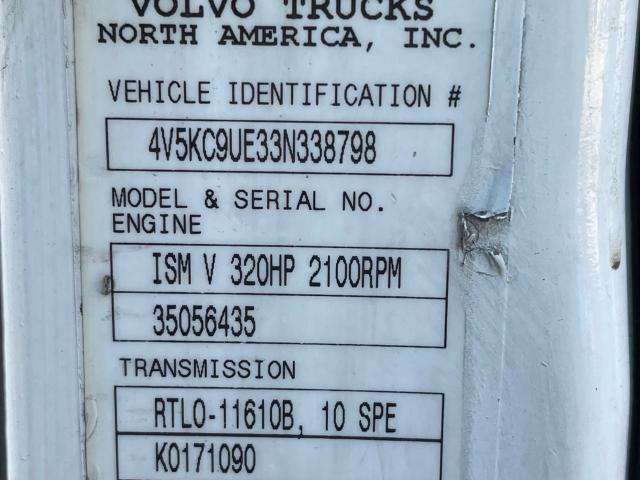 4V5KC9UE33N338798 - 2003 VOLVO VHD WHITE photo 10