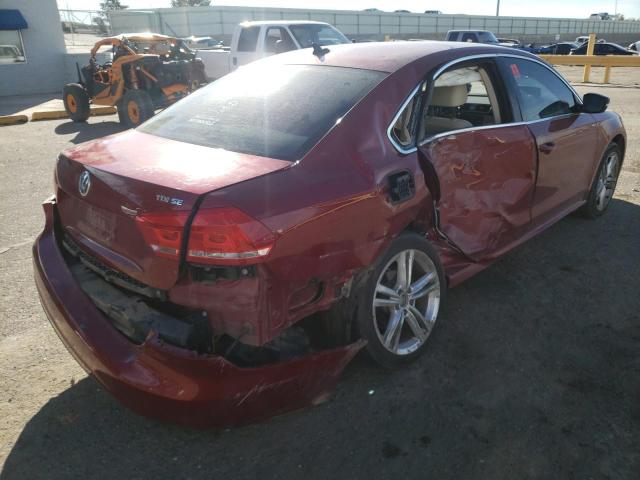 1VWBV7A31FC086399 - 2015 VOLKSWAGEN PASSAT SE RED photo 4