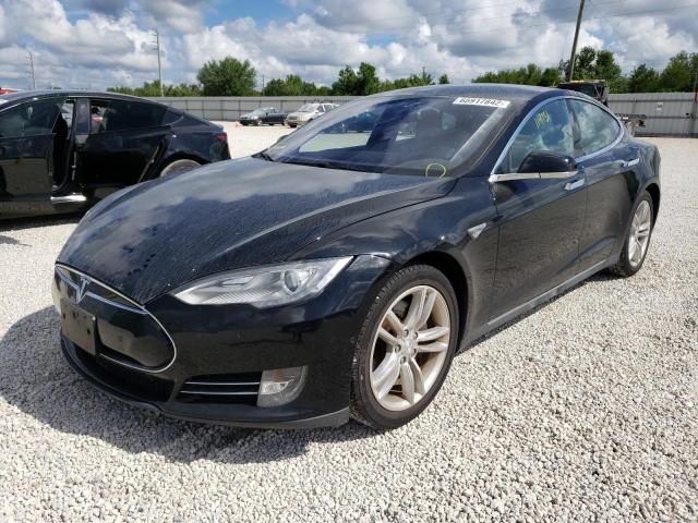 5YJSA1S18EFP64236 - 2014 TESLA MODEL S Սև լուսանկար 2