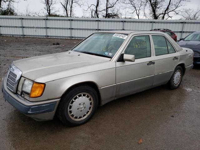 WDBEA28E0PB971897 - 1993 MERCEDES-BENZ 300-CLASS GOLD photo 2